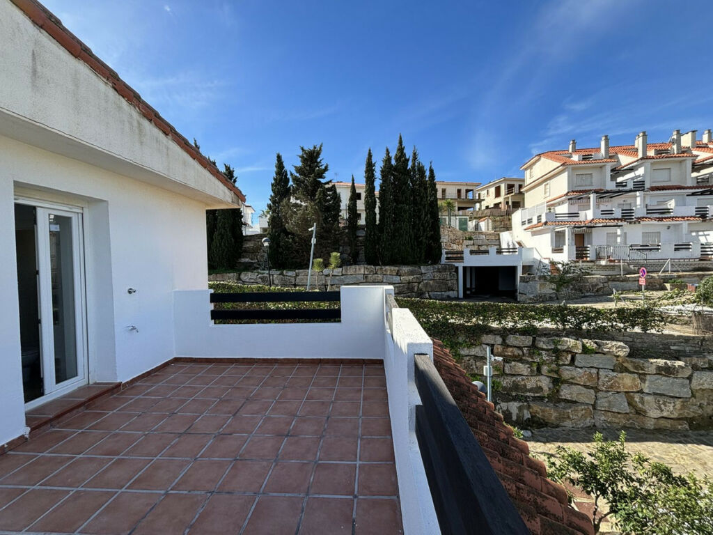 Penthouse Duplex La Duquesa Málaga - image 19