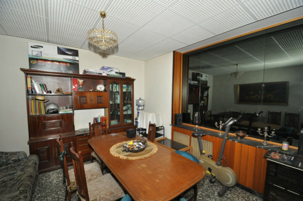 Townhouse Petrer Alicante - image 19