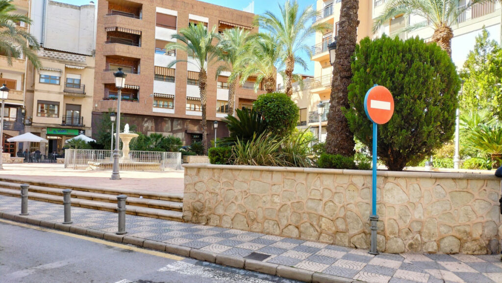 Middle Floor Apartment Sax Alicante - image 19