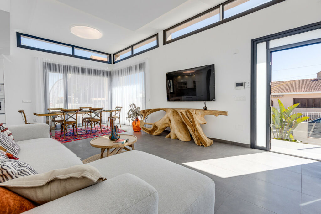 Detached Villa Torrevieja Alicante - image 19