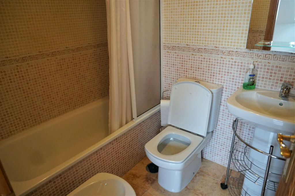 Middle Floor Apartment Caleta de Vélez Málaga - image 19