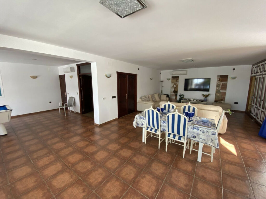 Detached Villa Torremolinos Málaga - image 19