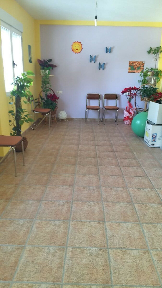 Townhouse Pinoso Alicante - image 2