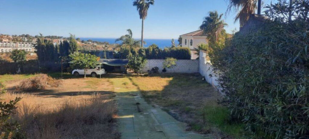 Residential Plot San Roque Cádiz - image 2