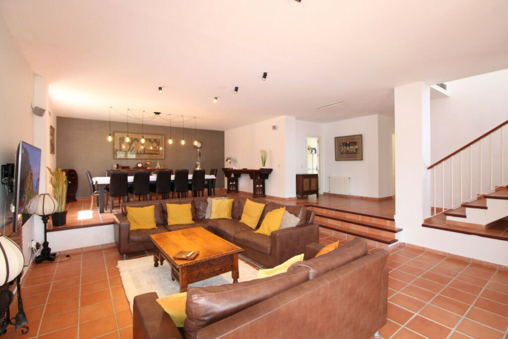 Detached Villa Sotogrande Alto Cádiz - image 3