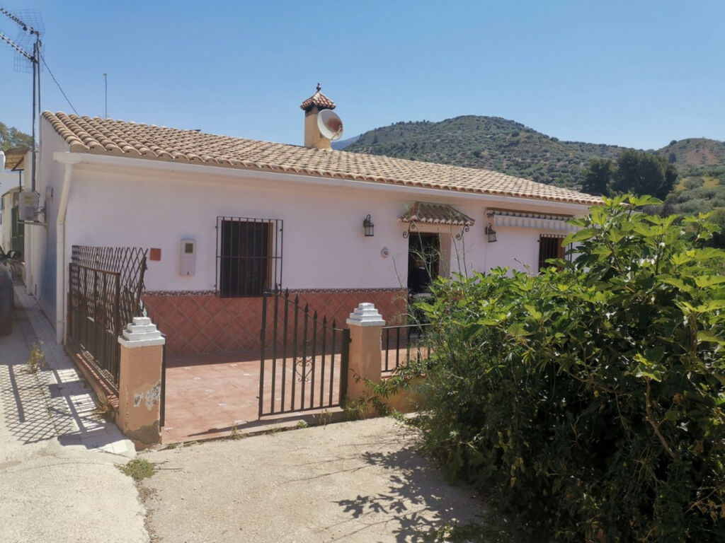 Finca - Cortijo Alcaucín Málaga - image 2