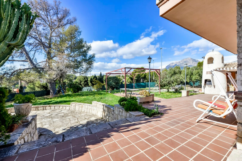 Detached Villa Benidorm Alicante - image 2