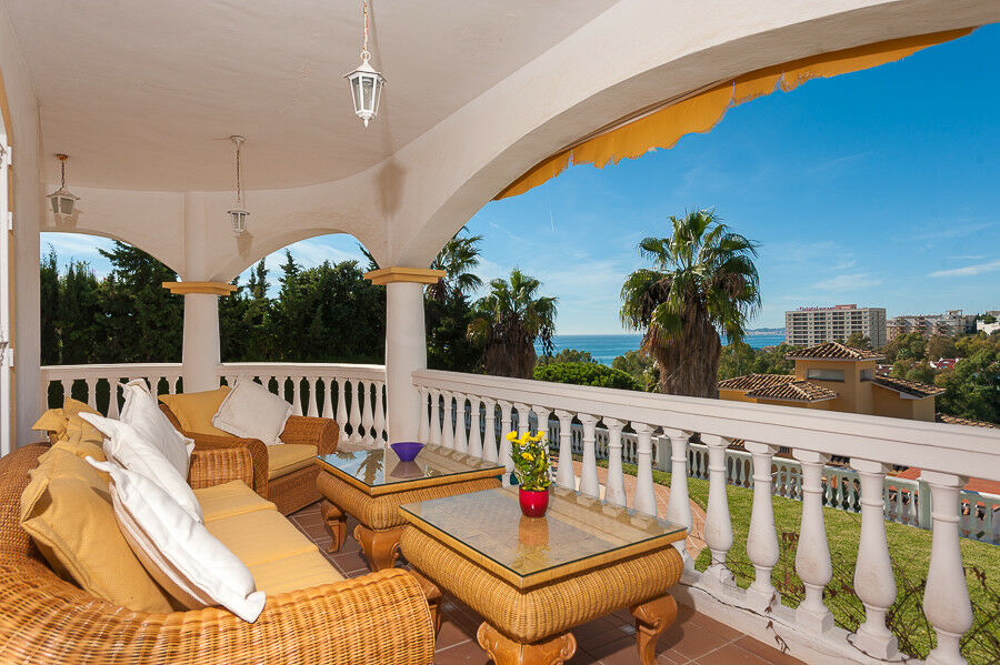 Detached Villa Benalmadena Málaga - image 2