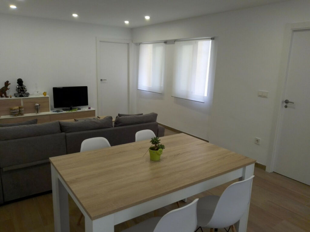Middle Floor Apartment L'Alfás del Pi Alicante - image 2