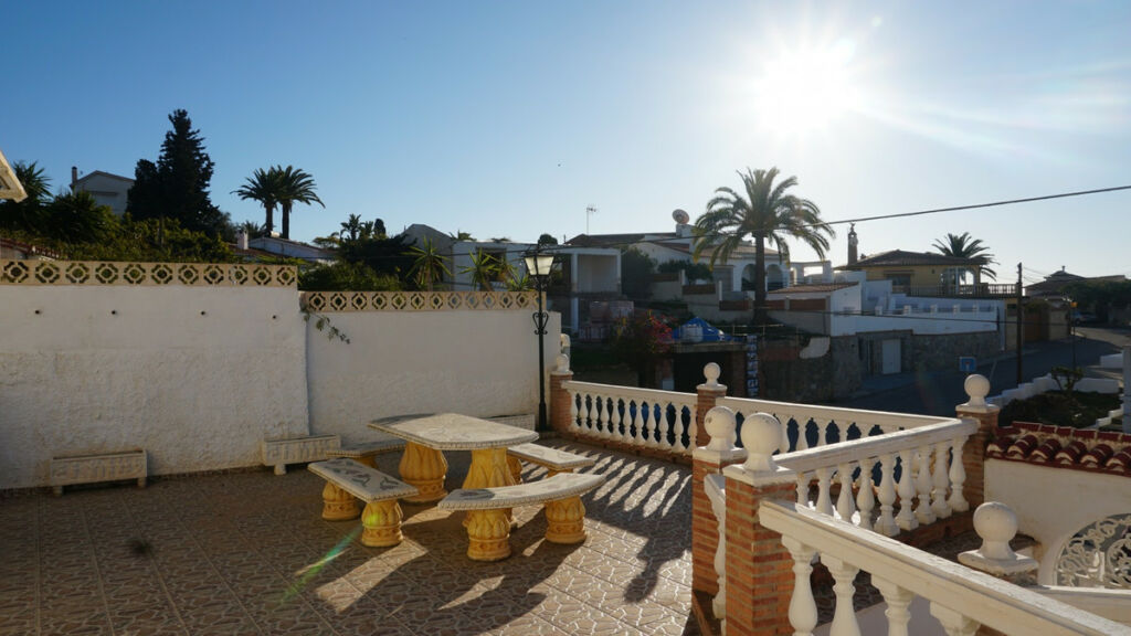 Detached Villa Caleta de Vélez Málaga - image 2