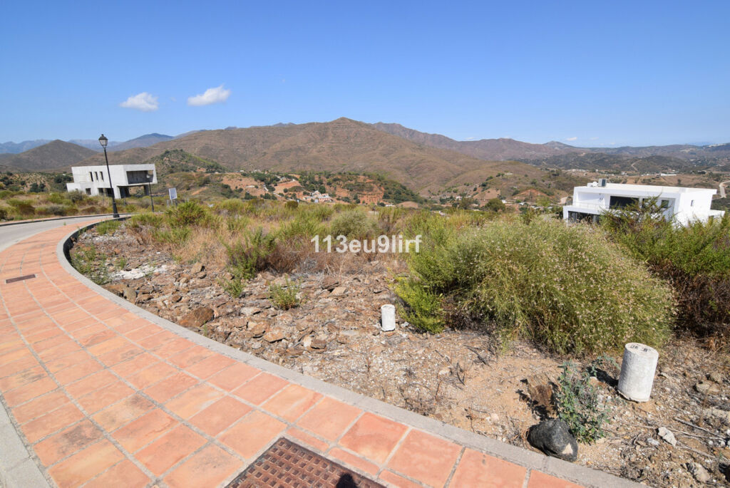 Residential Plot La Cala Golf Málaga - image 2