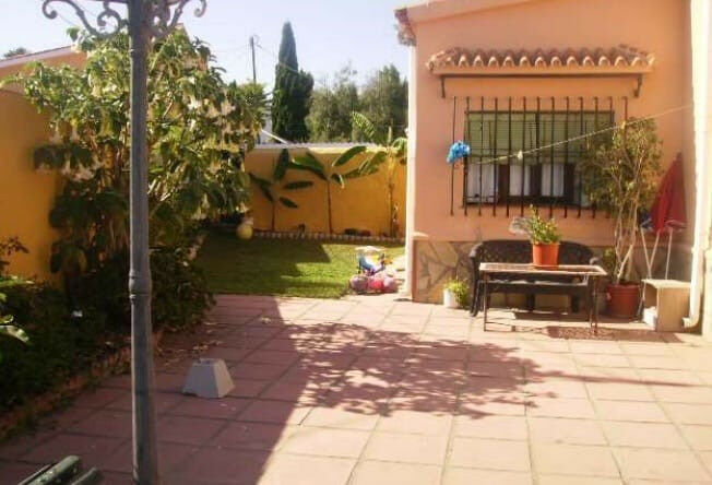 Detached Villa Benajarafe Málaga - image 19