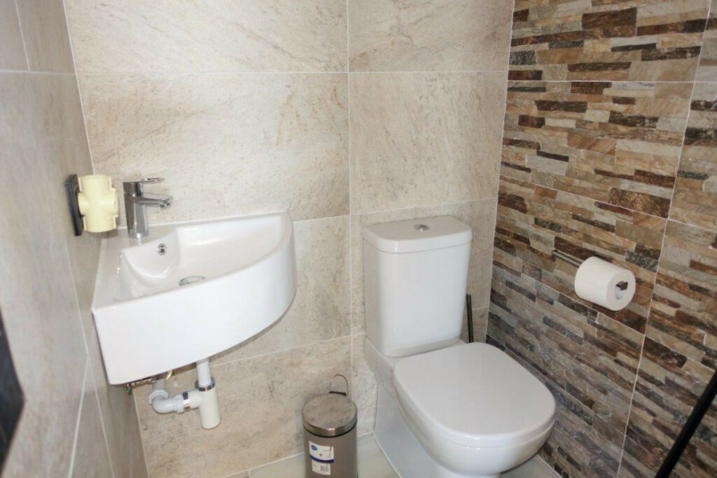 Middle Floor Apartment Puerto Banús Málaga - image 19