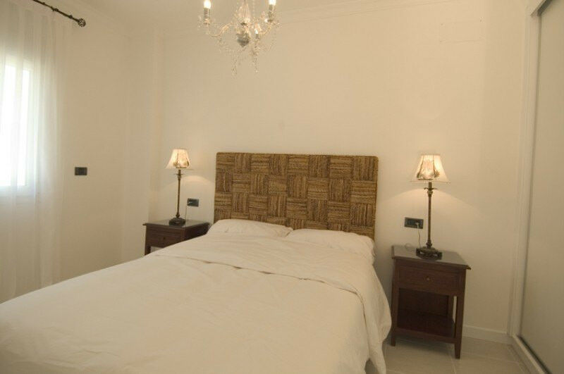 Ground Floor Apartment La Fustera Alicante - image 21