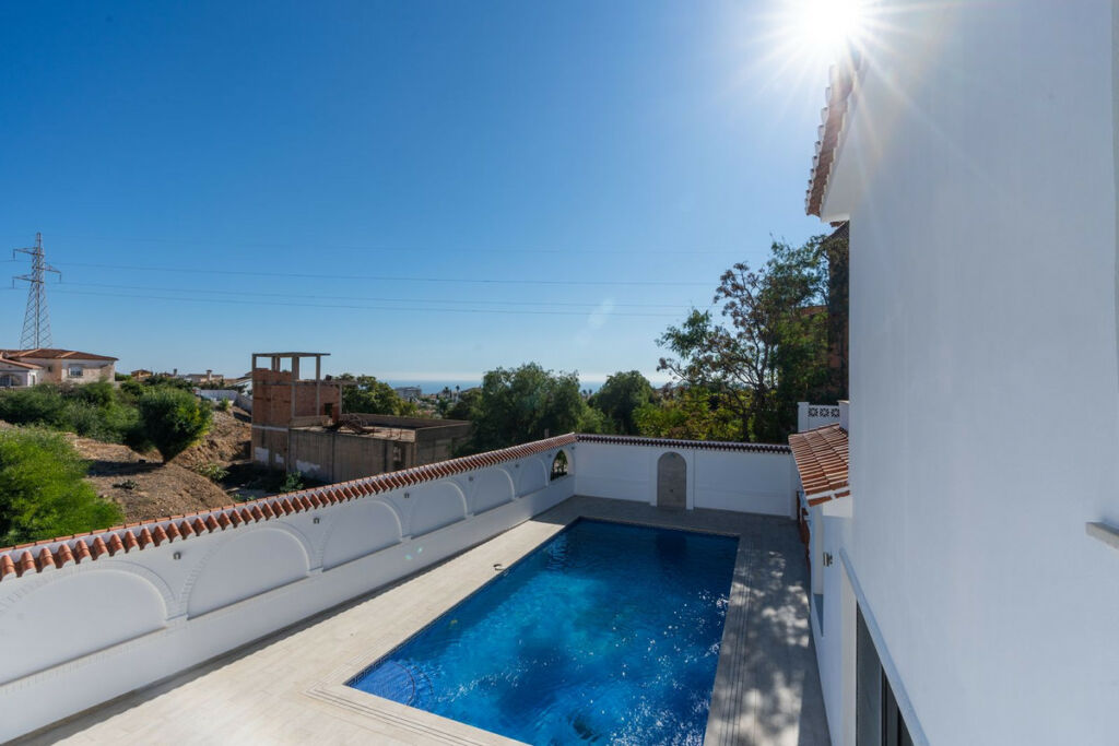 Detached Villa Benalmadena Málaga - image 20