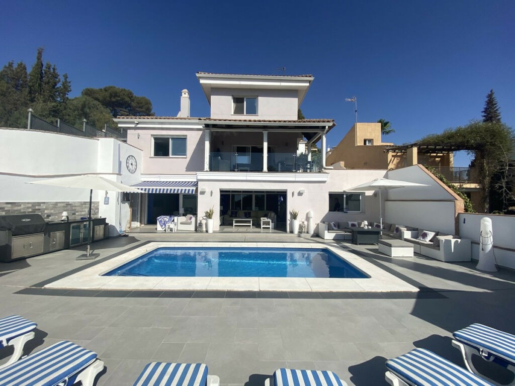 Detached Villa Torremolinos Málaga - image 20