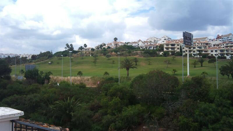 Penthouse La Duquesa Málaga - image 20