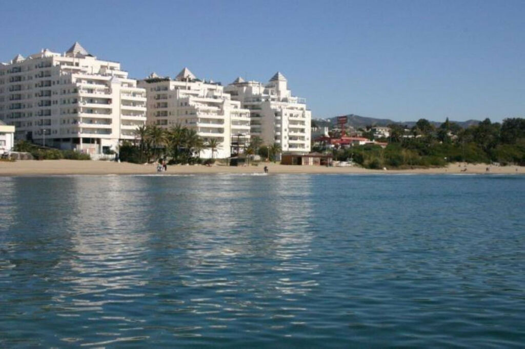 Middle Floor Apartment Marbella Málaga - image 20