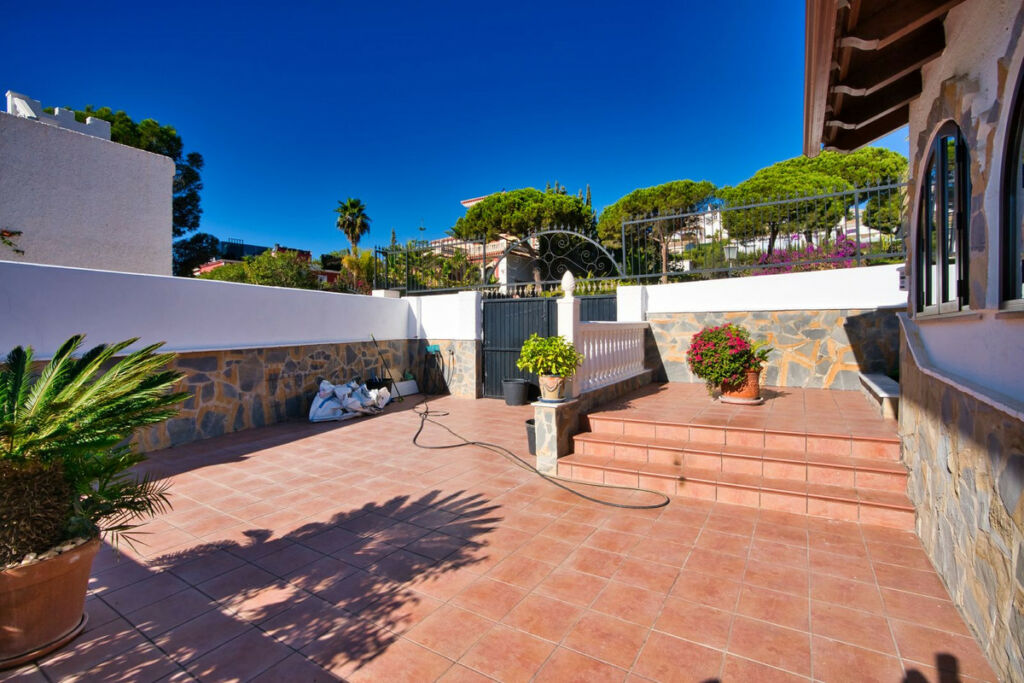 Detached Villa Torrenueva Málaga - image 20