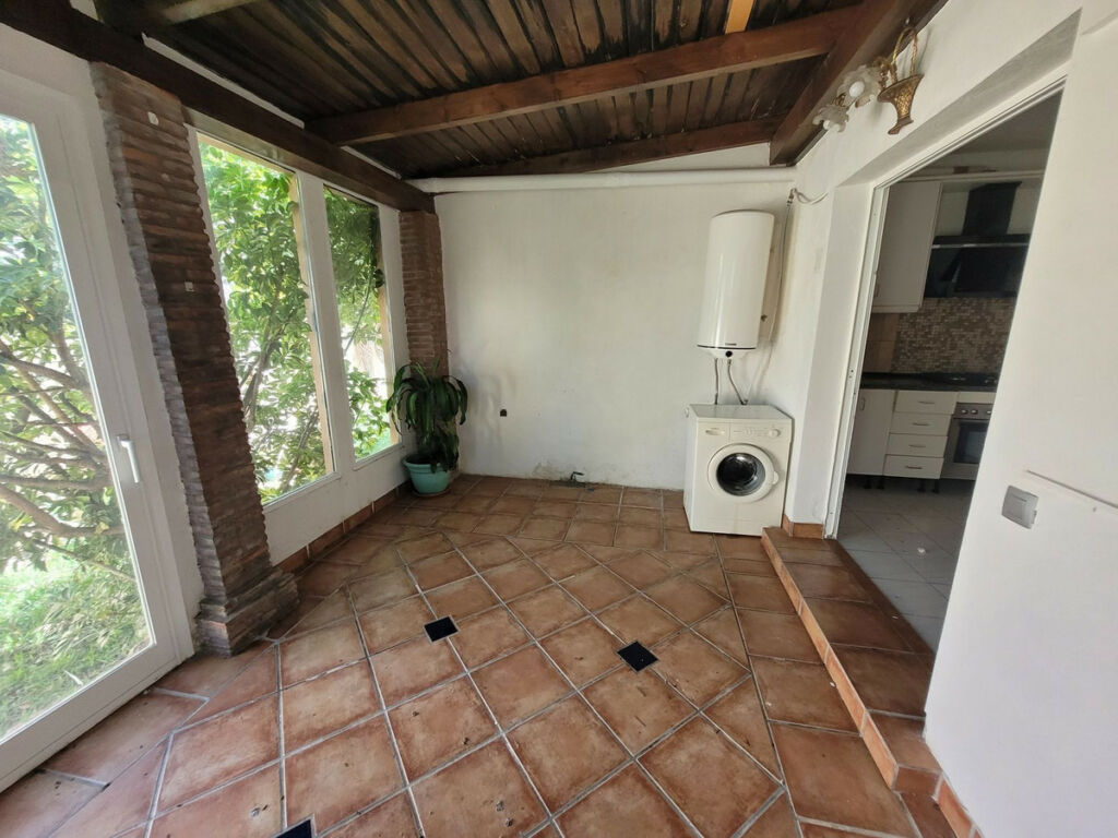 Detached Villa Río Real Málaga - image 20