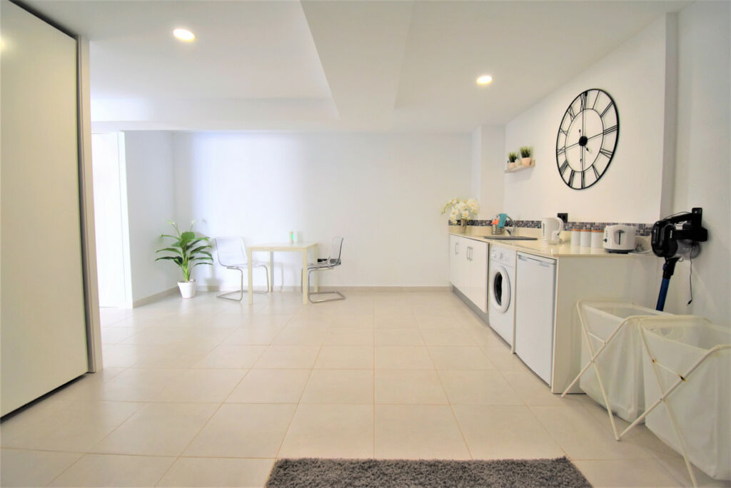 Detached Villa Villamartin Alicante - image 20