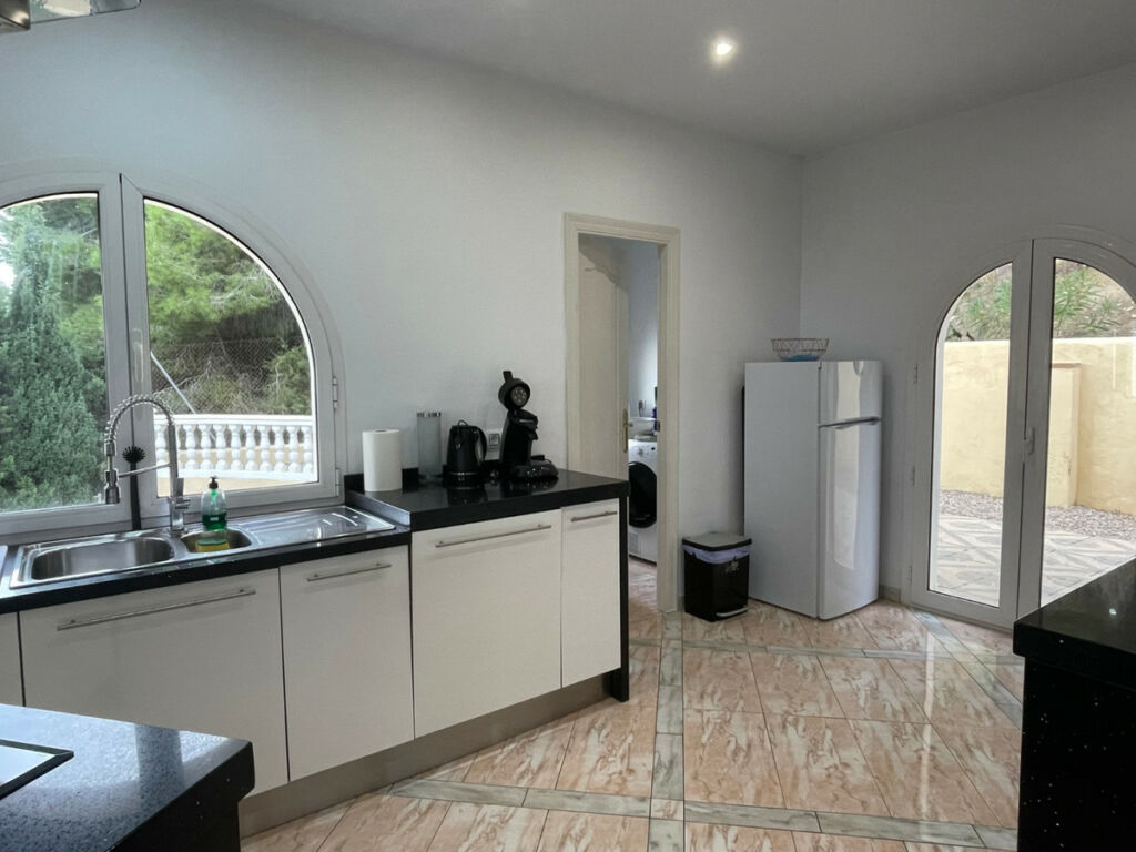 Detached Villa Calpe Alicante - image 11