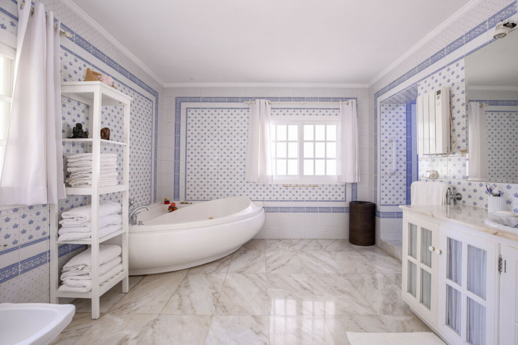Detached Villa Guadalmina Alta Málaga - image 23