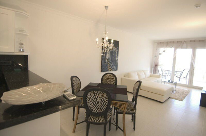 Ground Floor Apartment La Fustera Alicante - image 18