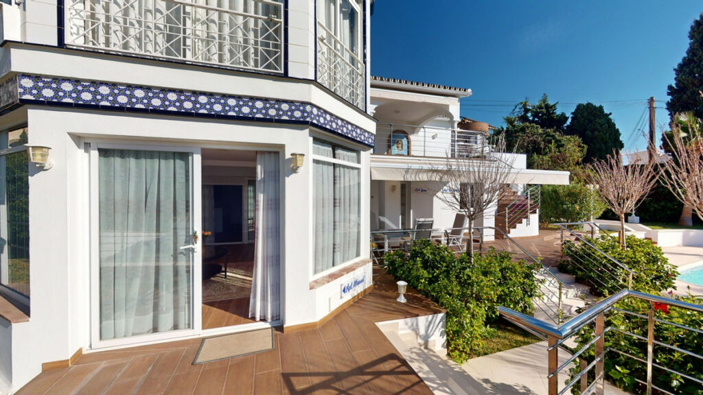 Detached Villa Caleta de Vélez Málaga - image 21