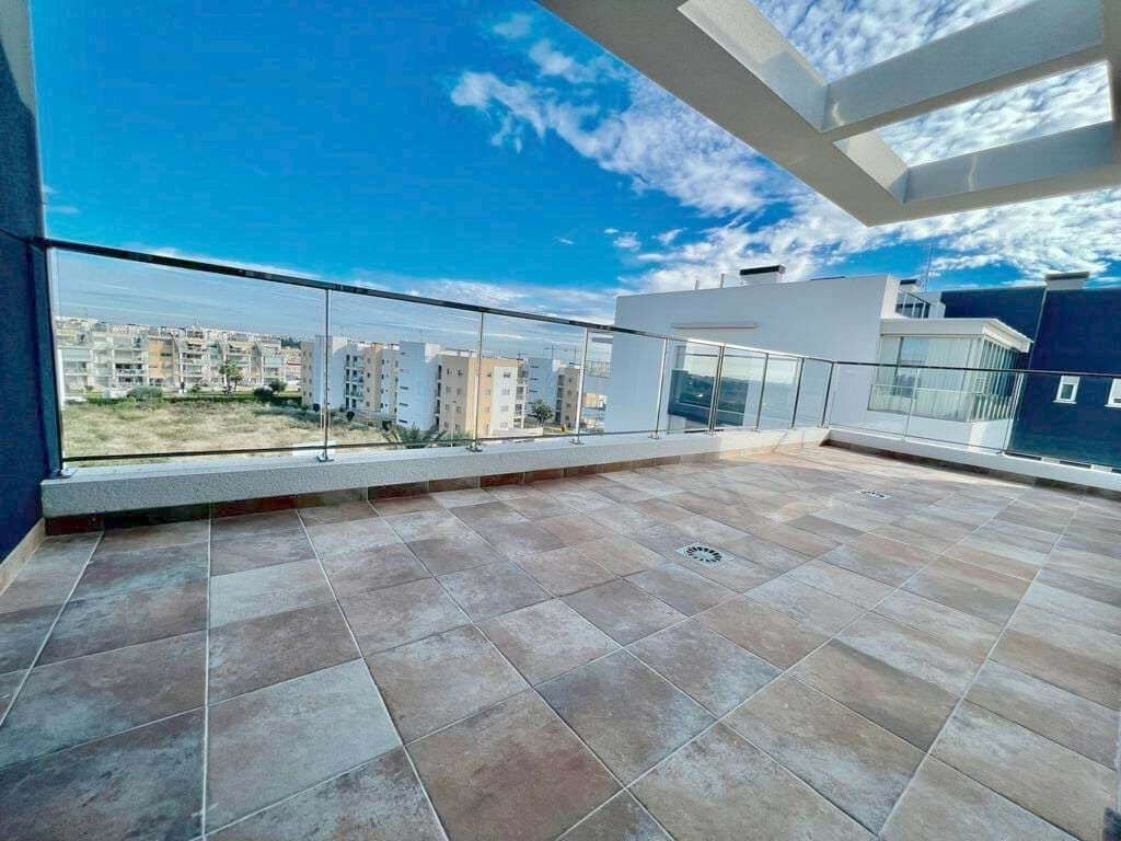 Penthouse Los Dolses Alicante - image 22