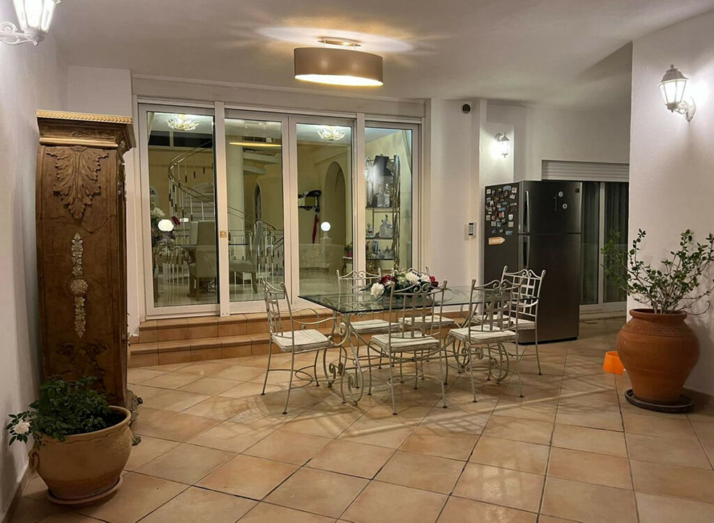 Detached Villa Riviera del Sol Málaga - image 22