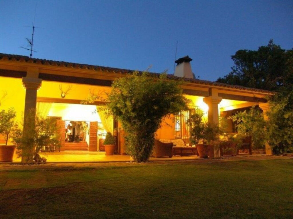 Detached Villa Altea Alicante - image 23