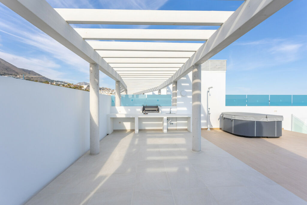 Penthouse Carvajal Málaga - image 22