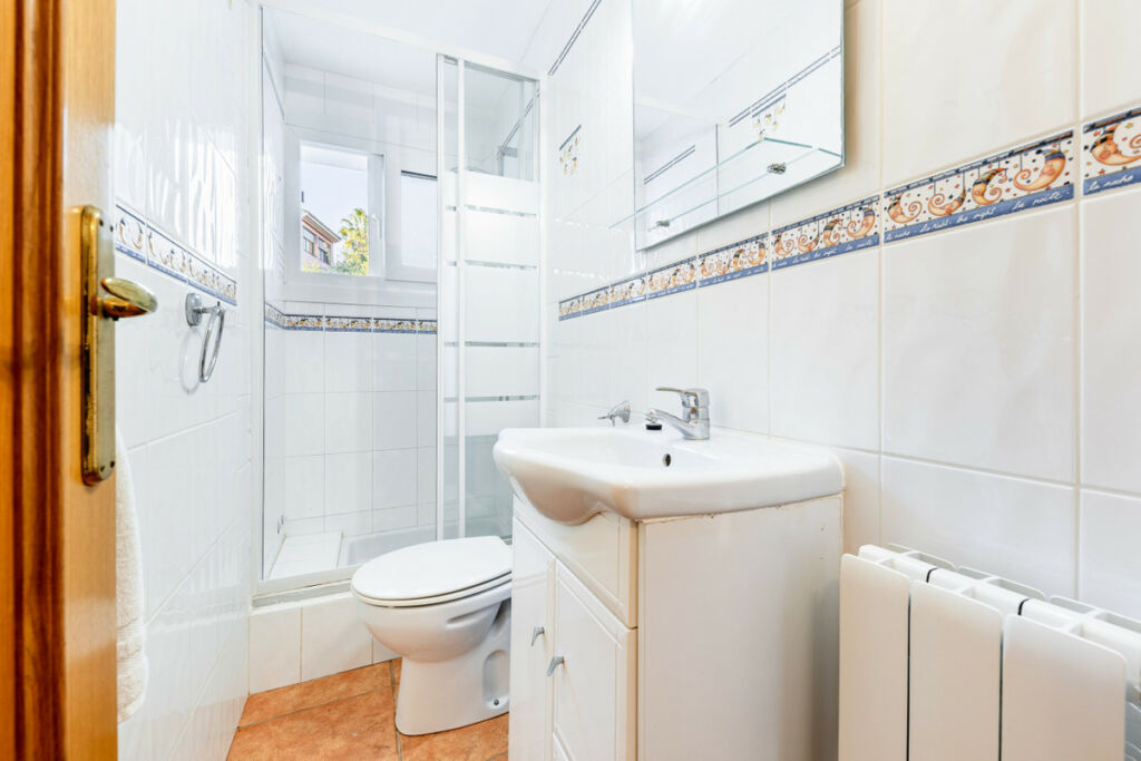 Detached Villa Dehesa de Campoamor Alicante - image 22