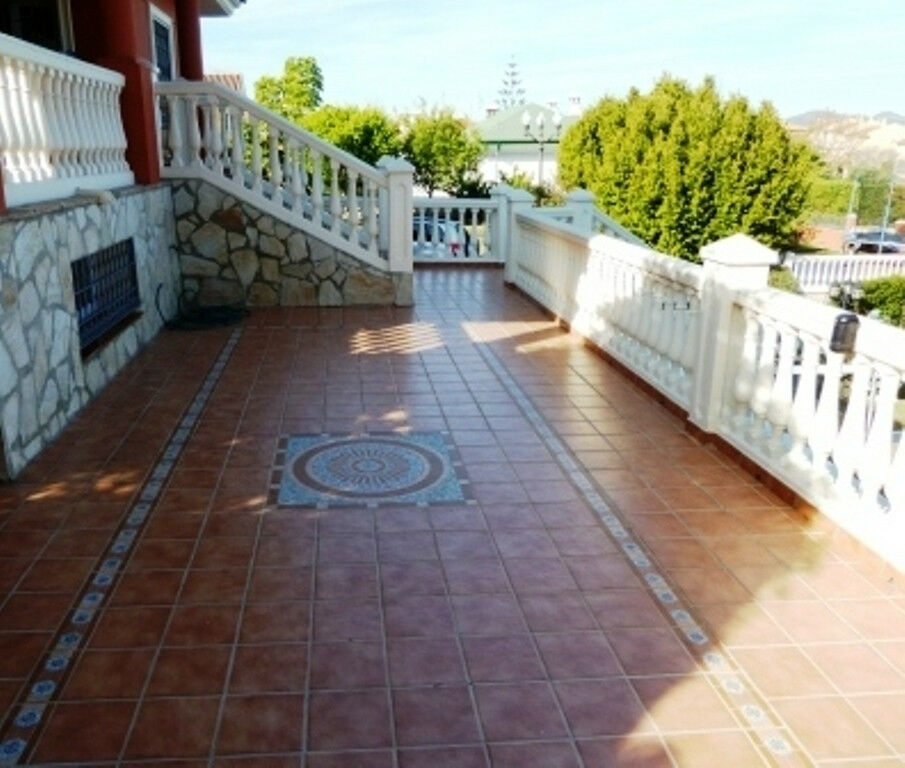 Detached Villa Alhaurín de la Torre Málaga - image 23