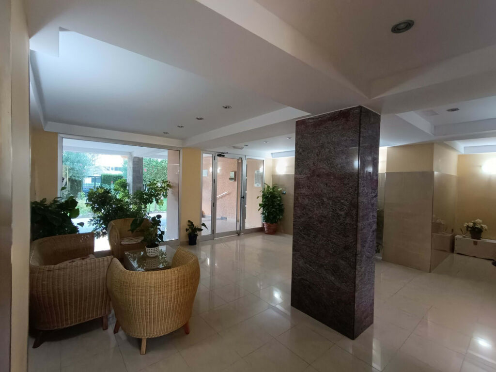 Middle Floor Apartment Campoamor Alicante - image 23