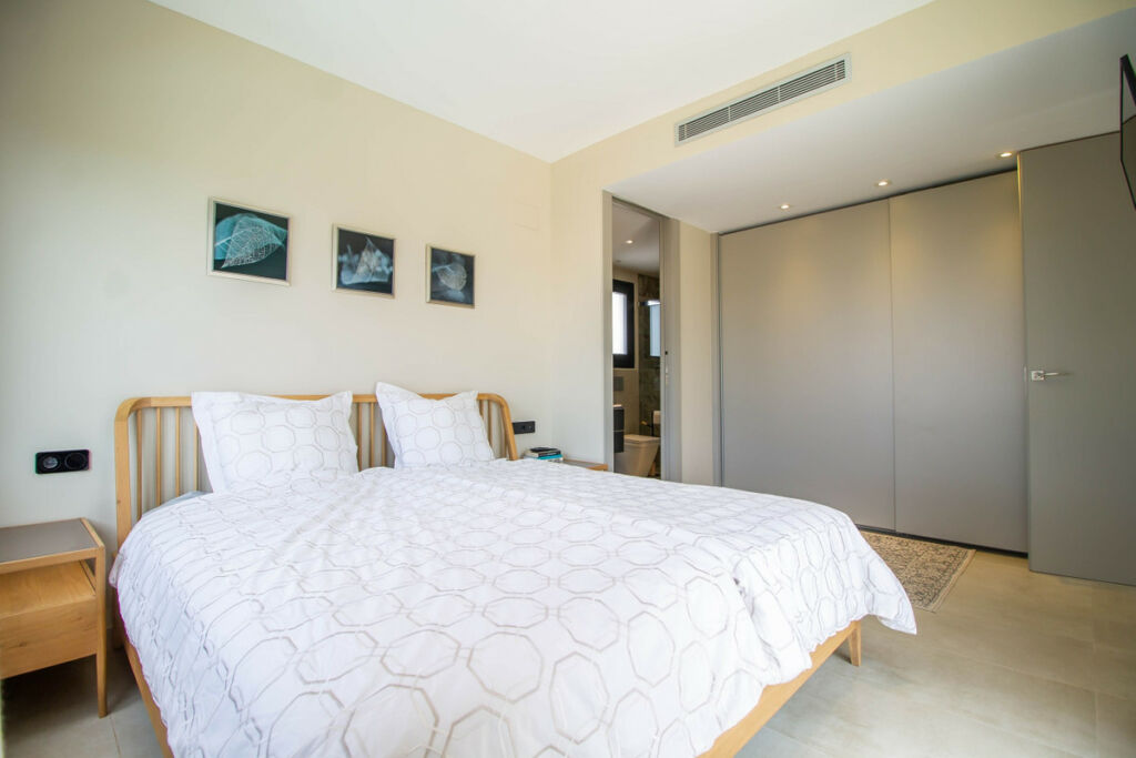 Penthouse Los Dolses Alicante - image 23