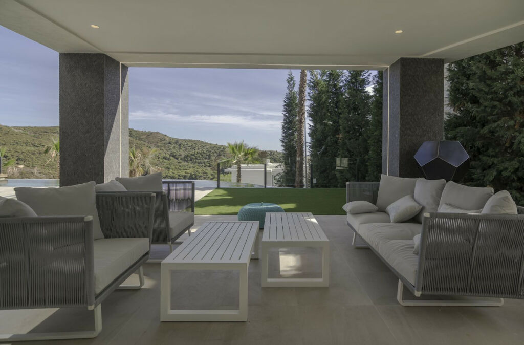Detached Villa La Quinta Málaga - image 23