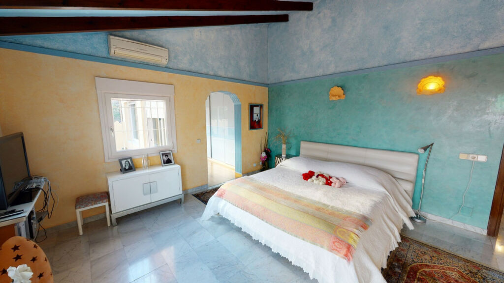 Detached Villa Benajarafe Málaga - image 23