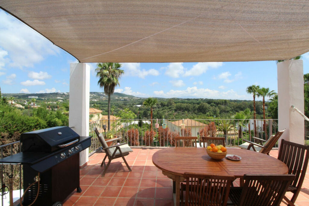 Detached Villa Sotogrande Alto Cádiz - image 8