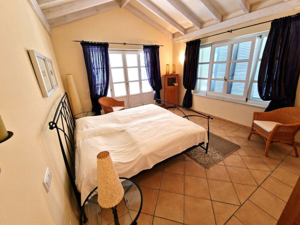 Detached Villa Calahonda Málaga - image 24