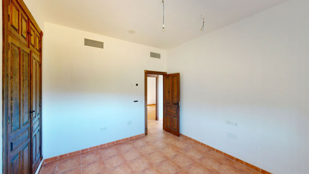 Detached Villa Colmenar Málaga - image 24