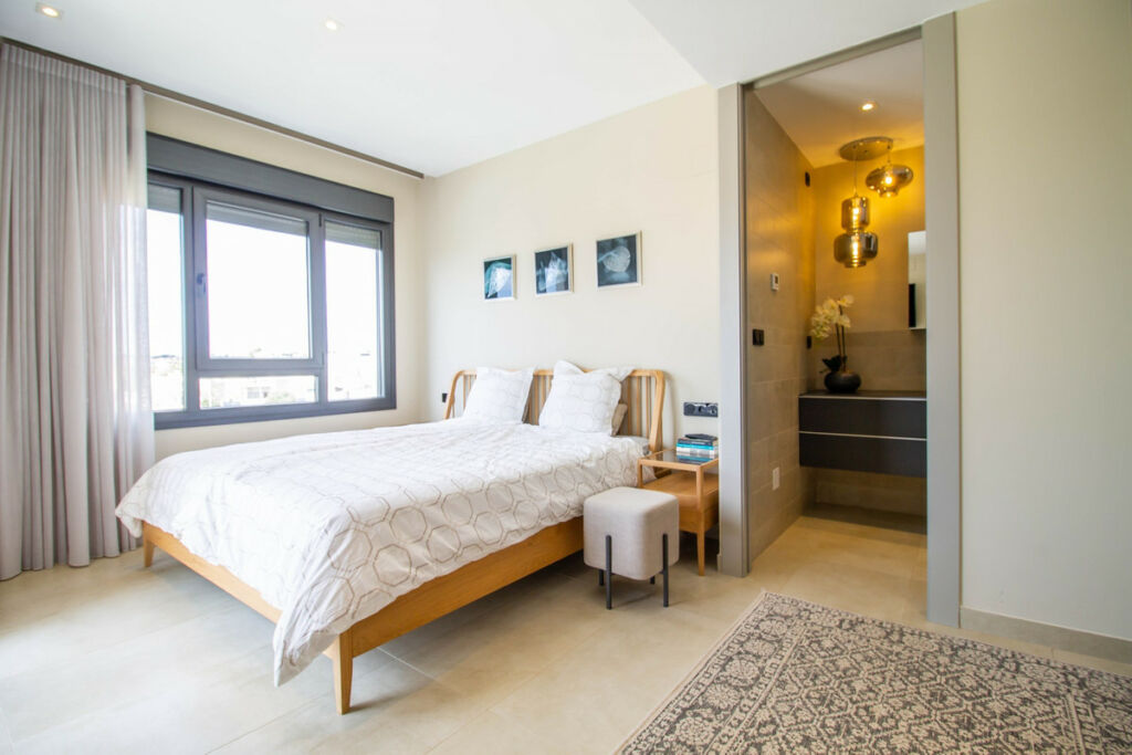 Penthouse Los Dolses Alicante - image 24