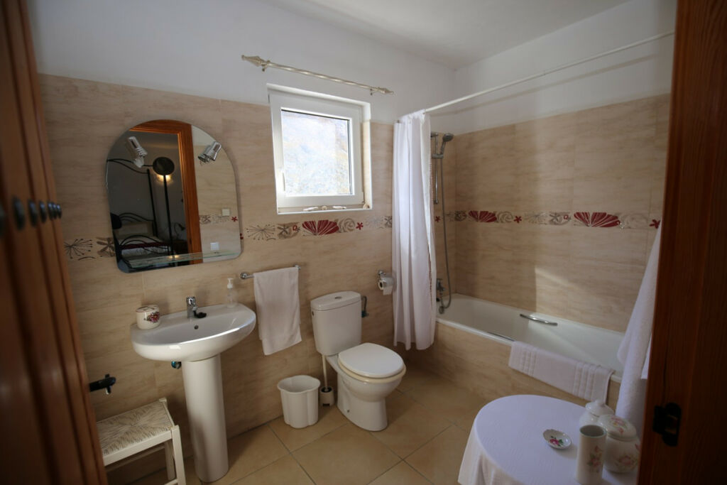 Detached Villa Alcaucín Málaga - image 24