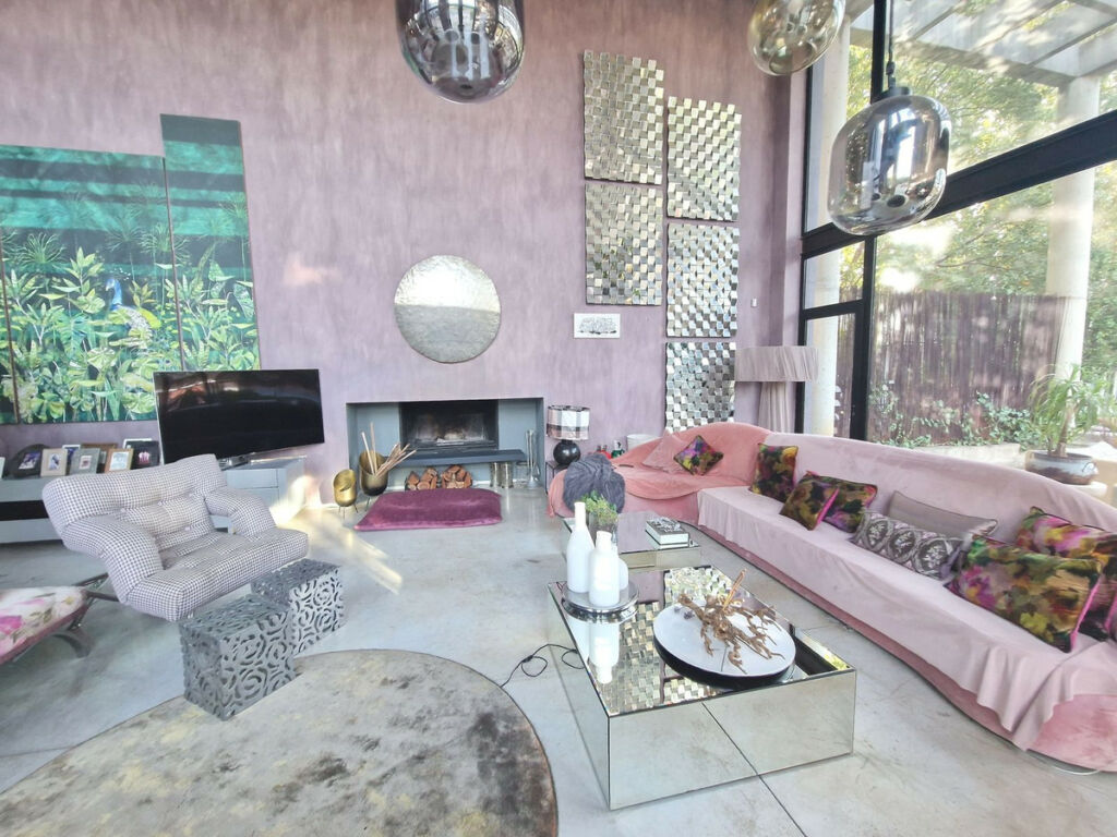 Detached Villa Estepona Málaga - image 24