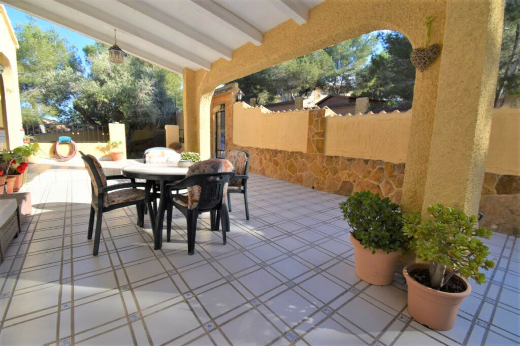 Detached Villa Villamartin Alicante - image 24
