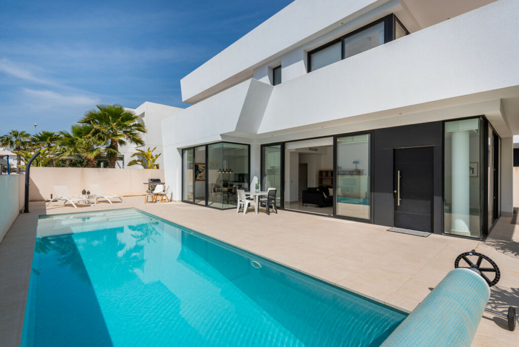 Detached Villa Ciudad Quesada Alicante - image 25