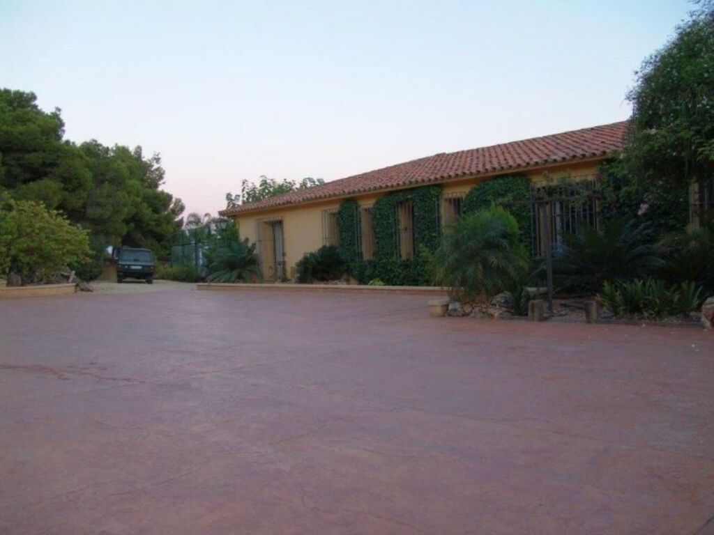 Detached Villa Altea Alicante - image 25