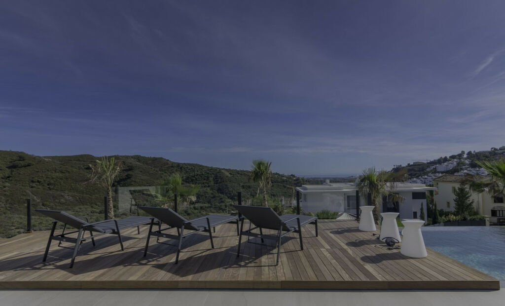 Detached Villa La Quinta Málaga - image 25