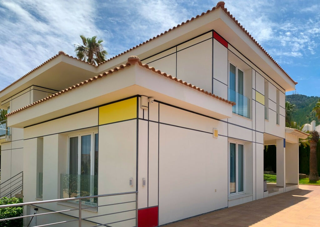 Detached Villa Albir Alicante - image 3